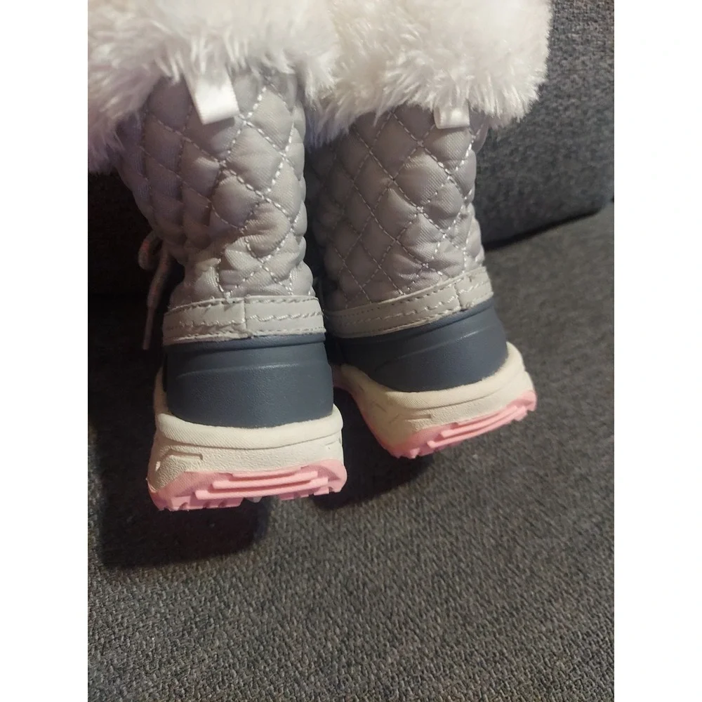 Carter's  Kids Vermont Winter Rain Snow Boots w  Faux  Fur Pink & Gray Size 8